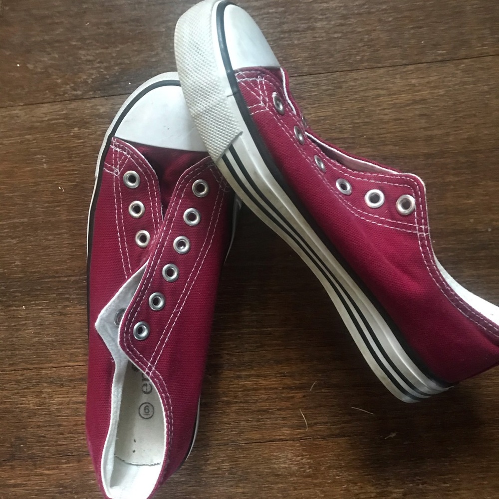 Maroon Converse Sneakers - Picture 2 of 4
